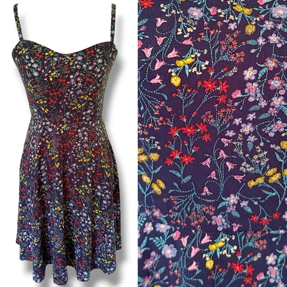 Old Navy Size M Ditsy Floral Cami Dress Rayon Summer Cottagecore Smocked Blue